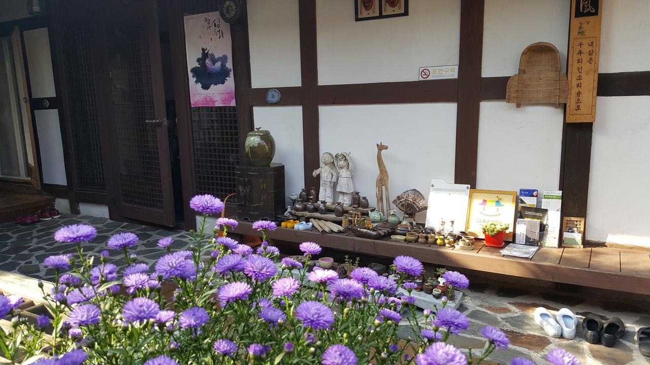 Inyeon Hanok Guesthouse Jeonju Buitenkant foto