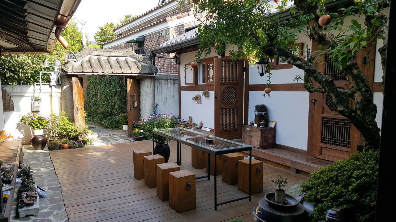 Inyeon Hanok Guesthouse Jeonju Buitenkant foto